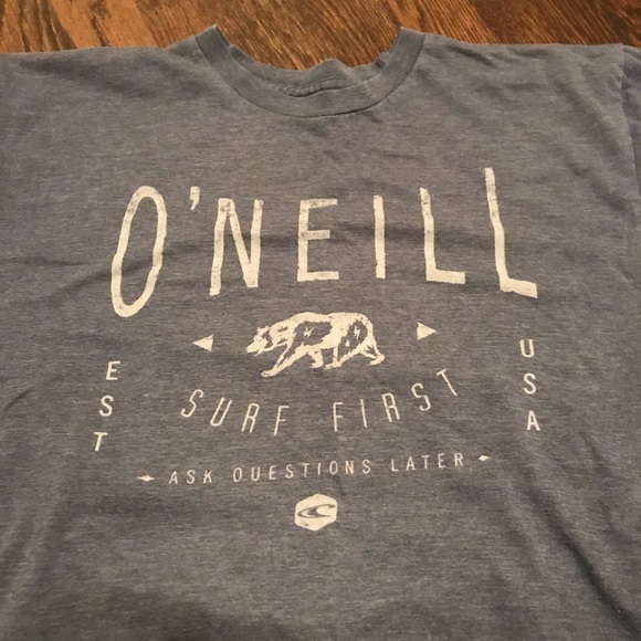 O’Neill Surf First Bear Soft T-Shirt Men’s Medium - Picture 2 of 2